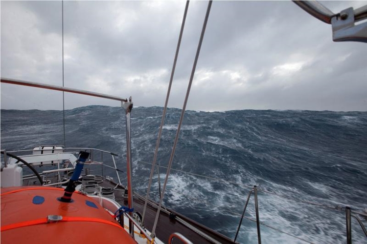 Southern Ocean sailing